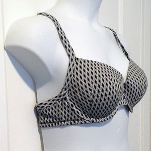 Cacique Cotton t-shirt bra 40B (never worn)